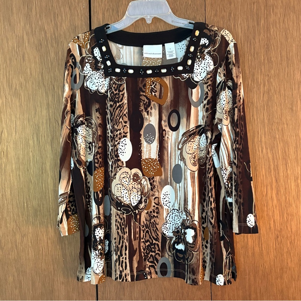 EUC Alfred Dunner Top Size M